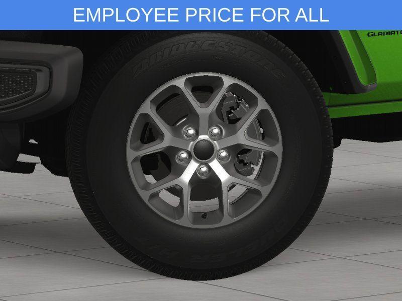new 2025 Jeep Gladiator car, priced at $45,572