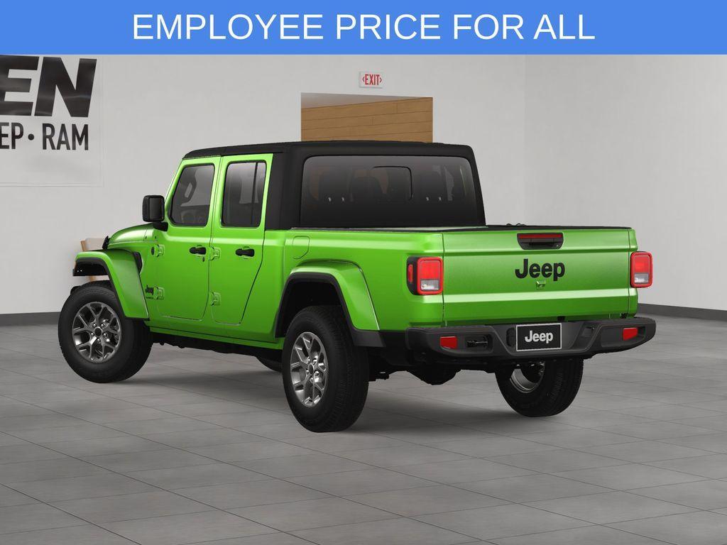 new 2025 Jeep Gladiator car, priced at $45,572
