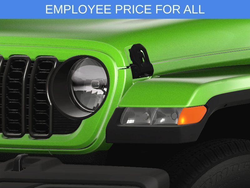 new 2025 Jeep Gladiator car, priced at $45,572