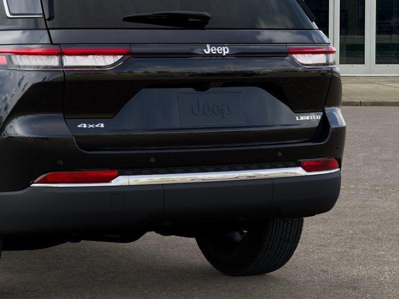 new 2025 Jeep Grand Cherokee car, priced at $51,485