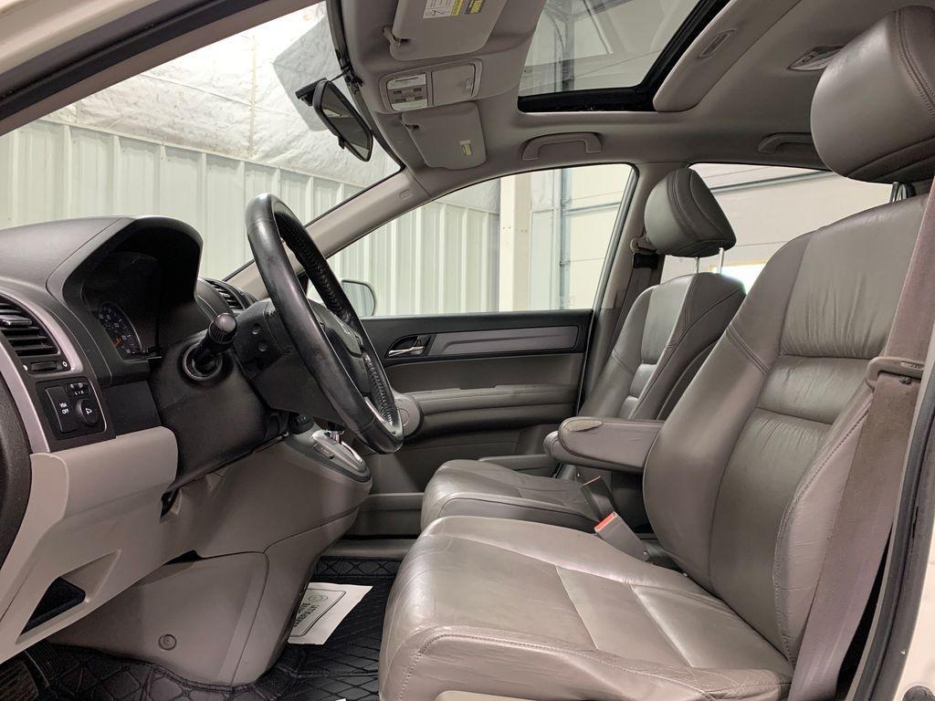 used 2007 Honda CR-V car, priced at $7,500