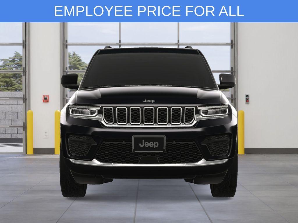 new 2025 Jeep Grand Cherokee car, priced at $41,317