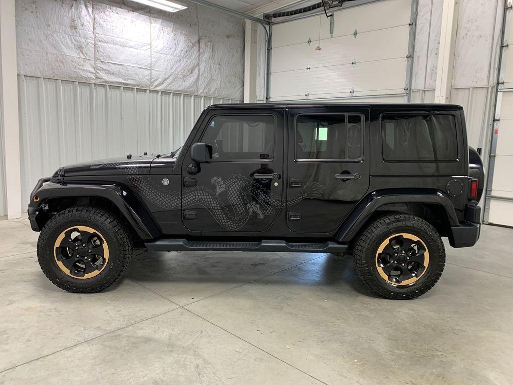 used 2014 Jeep Wrangler Unlimited car, priced at $19,618