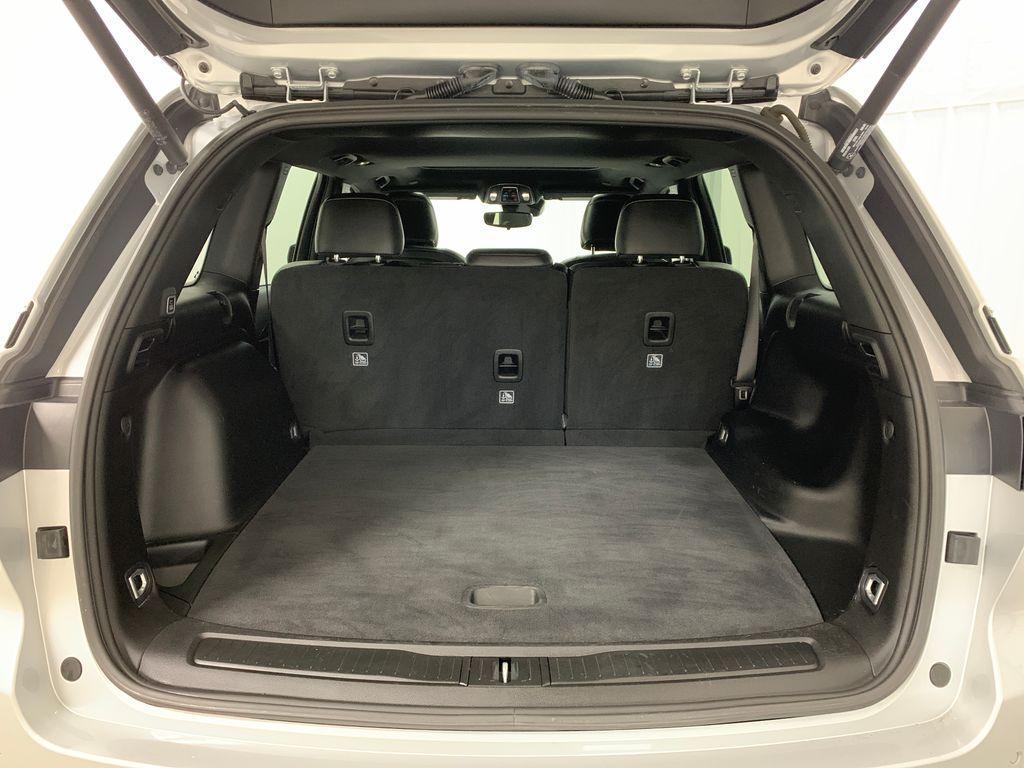 used 2022 Jeep Grand Cherokee car, priced at $29,994