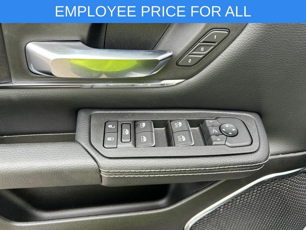 new 2025 Ram 1500 car, priced at $57,431