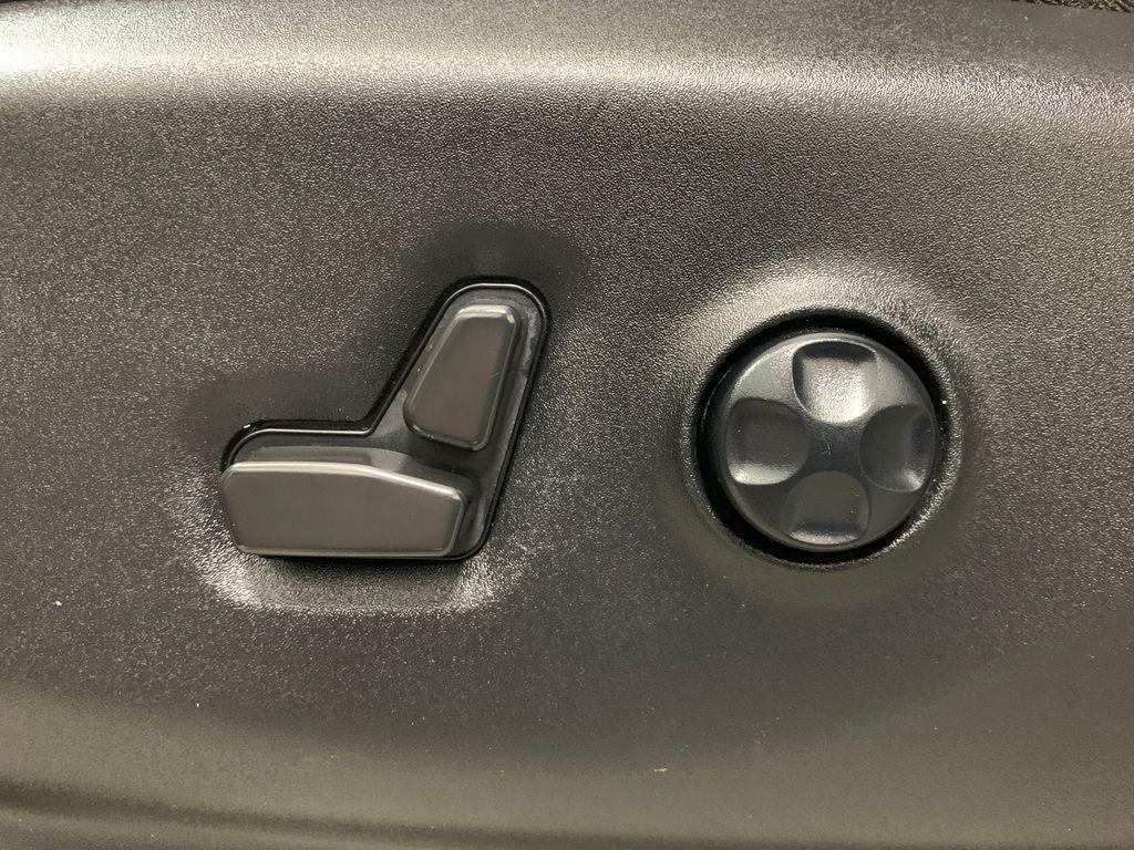 used 2022 Chrysler Pacifica car, priced at $21,345