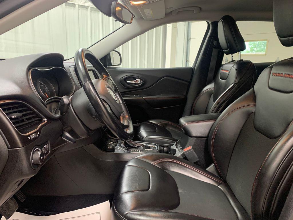 used 2020 Jeep Cherokee car, priced at $20,984