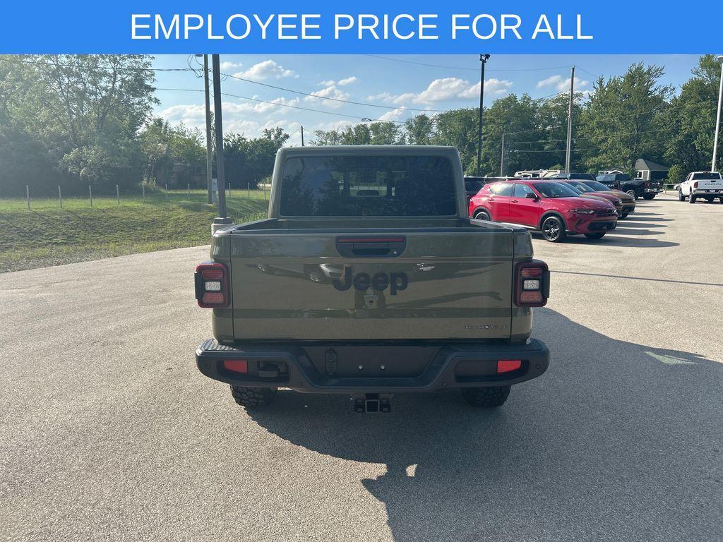 new 2025 Jeep Gladiator car, priced at $49,155