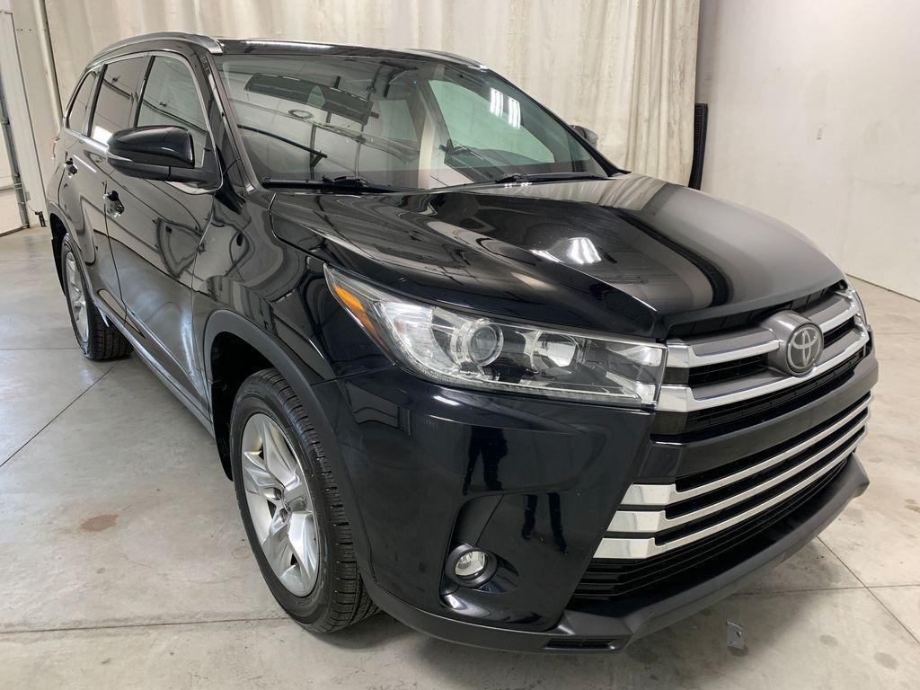 used 2019 Toyota Highlander car, priced at $28,997