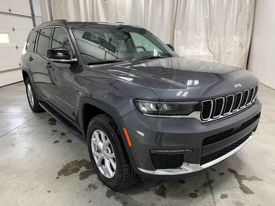 used 2022 Jeep Grand Cherokee L car, priced at $33,997