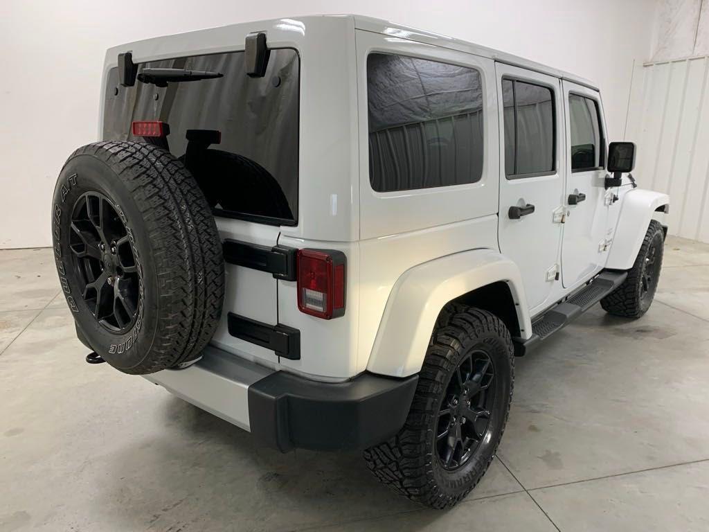 used 2015 Jeep Wrangler Unlimited car, priced at $17,238