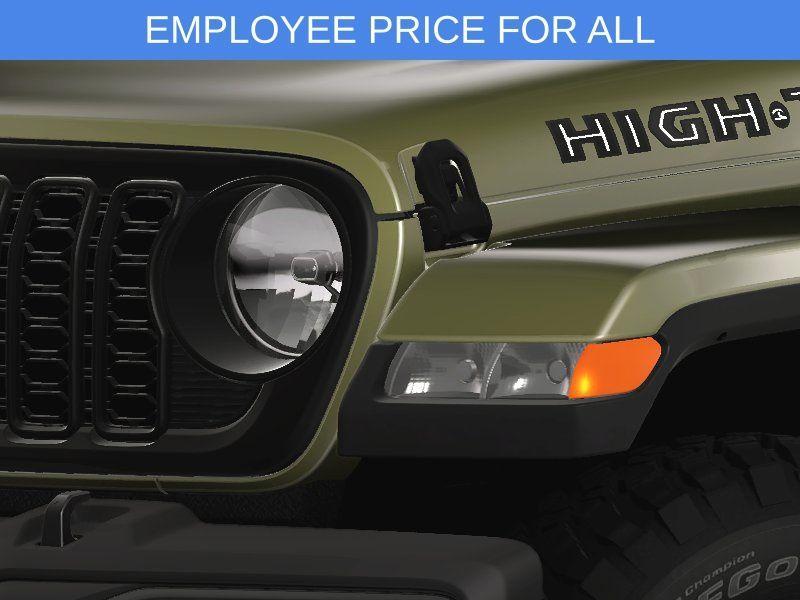 new 2025 Jeep Gladiator car, priced at $45,405