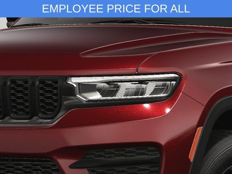new 2025 Jeep Grand Cherokee car, priced at $42,504