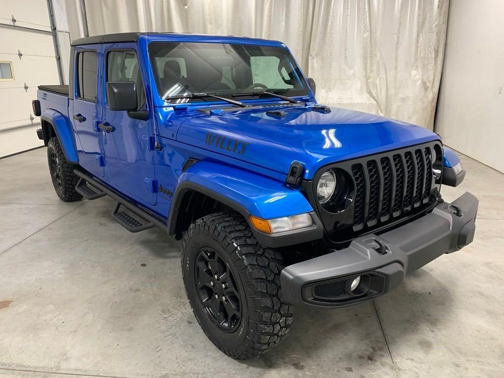 used 2022 Jeep Gladiator car, priced at $33,337