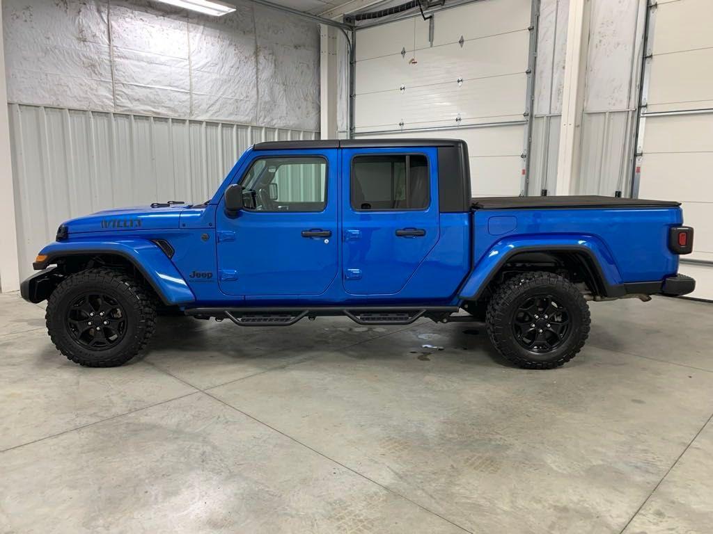 used 2022 Jeep Gladiator car, priced at $33,337