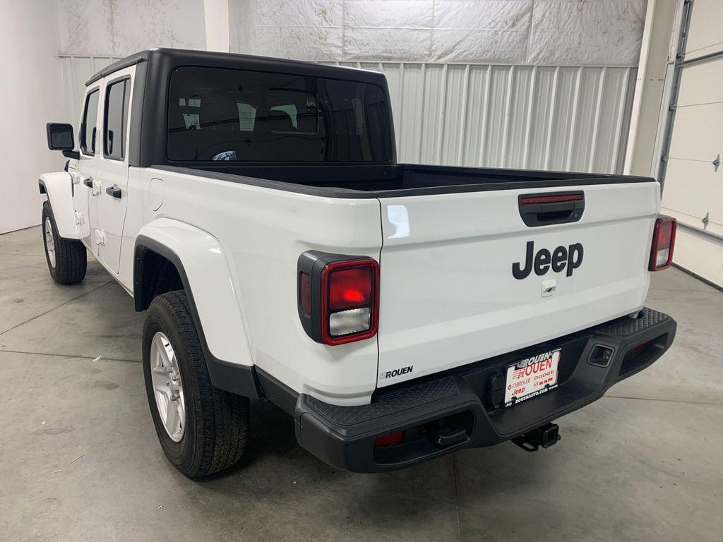 used 2023 Jeep Gladiator car, priced at $30,565