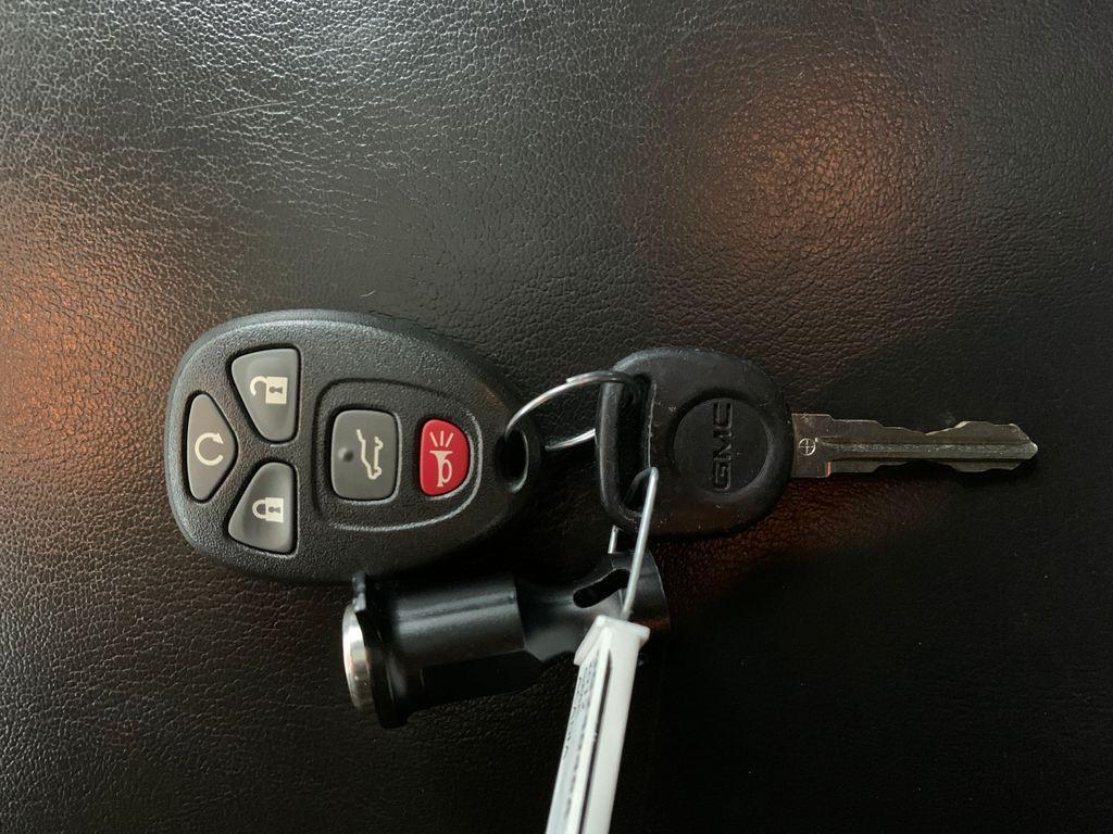 used 2012 GMC Acadia car, priced at $10,650