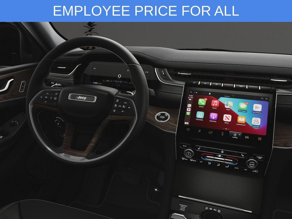 new 2025 Jeep Grand Cherokee L car, priced at $45,217