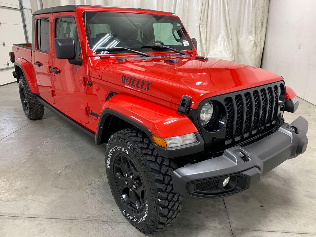 used 2022 Jeep Gladiator car, priced at $31,969