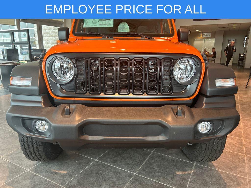 new 2025 Jeep Wrangler car, priced at $46,558