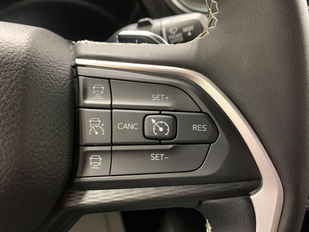 used 2024 Jeep Grand Cherokee car, priced at $38,545