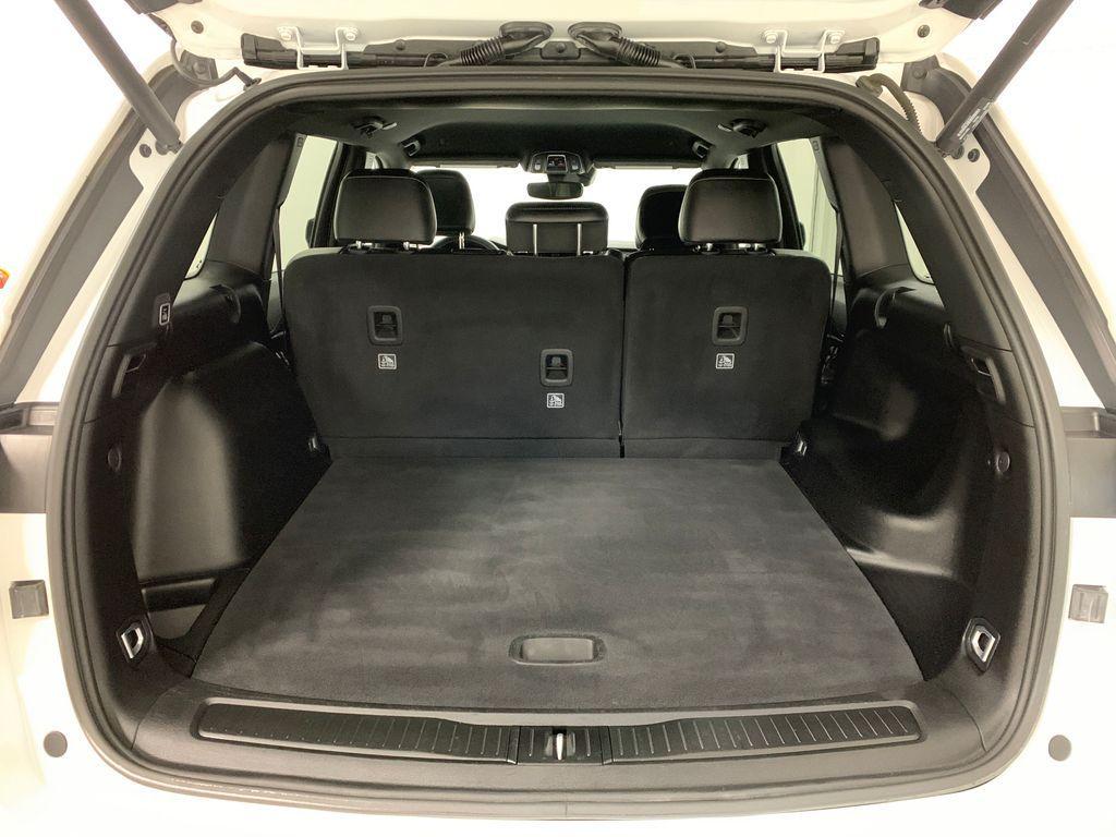 used 2024 Jeep Grand Cherokee car, priced at $38,545