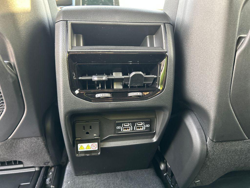 new 2025 Jeep Grand Cherokee car, priced at $42,741