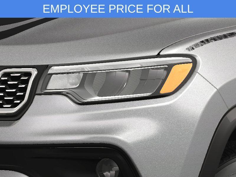 new 2025 Jeep Compass car, priced at $32,919
