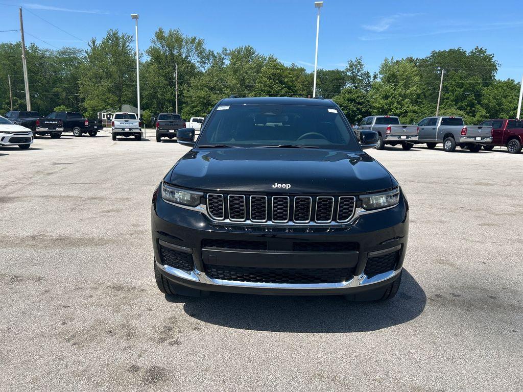 new 2024 Jeep Grand Cherokee L car, priced at $42,316