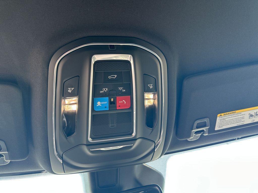 new 2024 Jeep Grand Cherokee L car, priced at $42,316