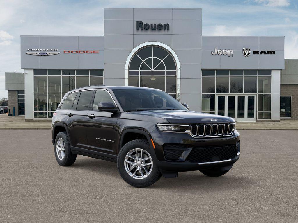new 2025 Jeep Grand Cherokee car, priced at $41,920