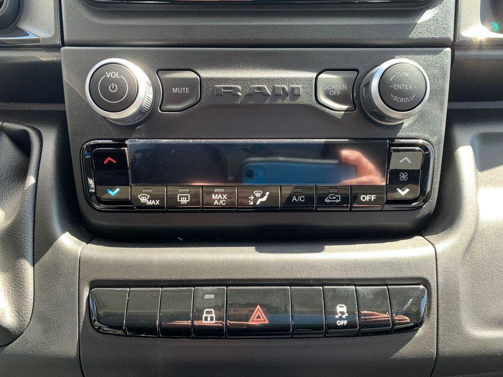used 2024 Ram ProMaster 2500 car, priced at $40,266