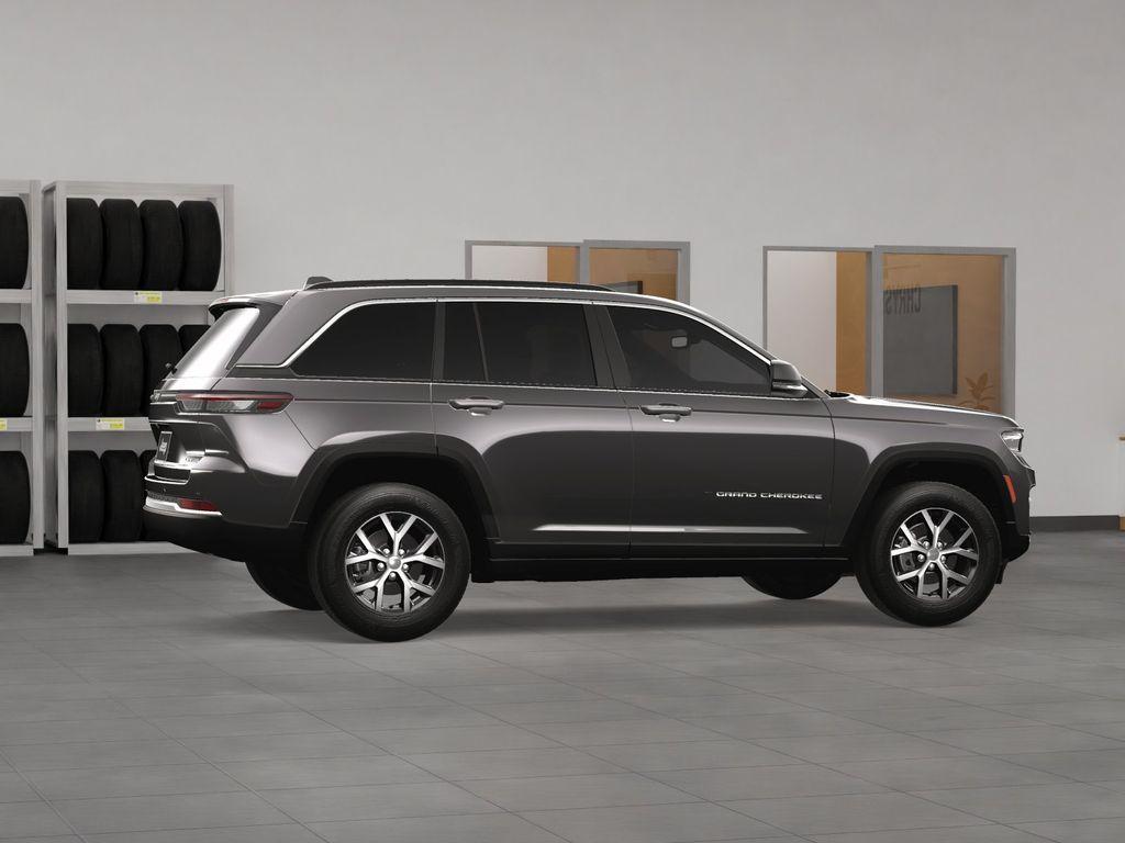 new 2025 Jeep Grand Cherokee car, priced at $42,355
