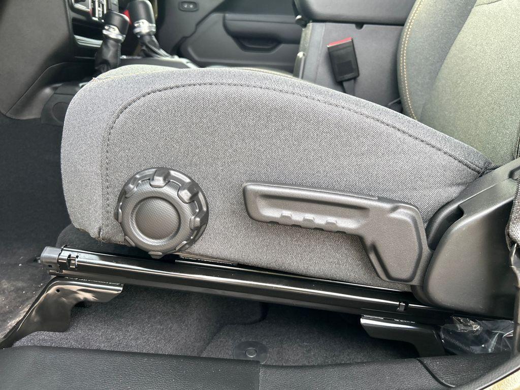 new 2025 Jeep Gladiator car, priced at $42,695