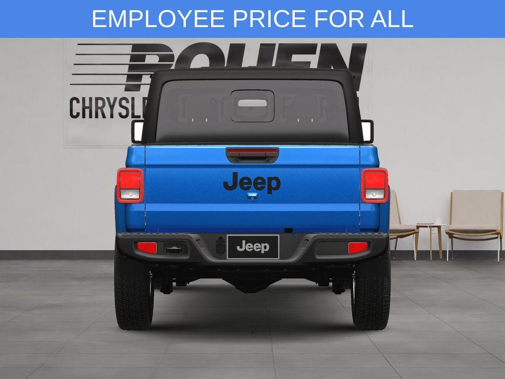new 2025 Jeep Gladiator car, priced at $45,572