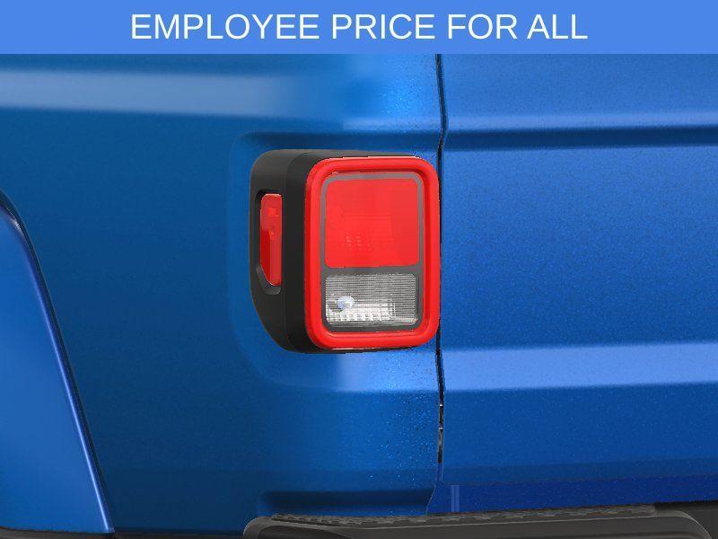new 2025 Jeep Gladiator car, priced at $45,572