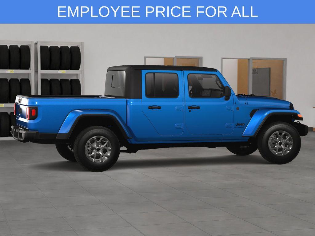 new 2025 Jeep Gladiator car, priced at $45,572
