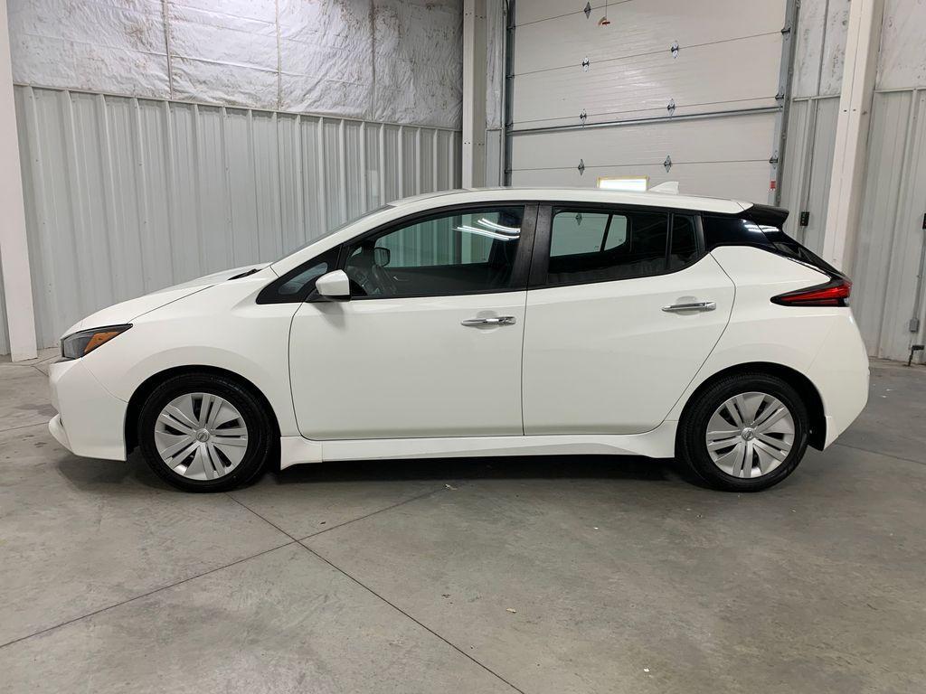 used 2020 Nissan Leaf car, priced at $13,363