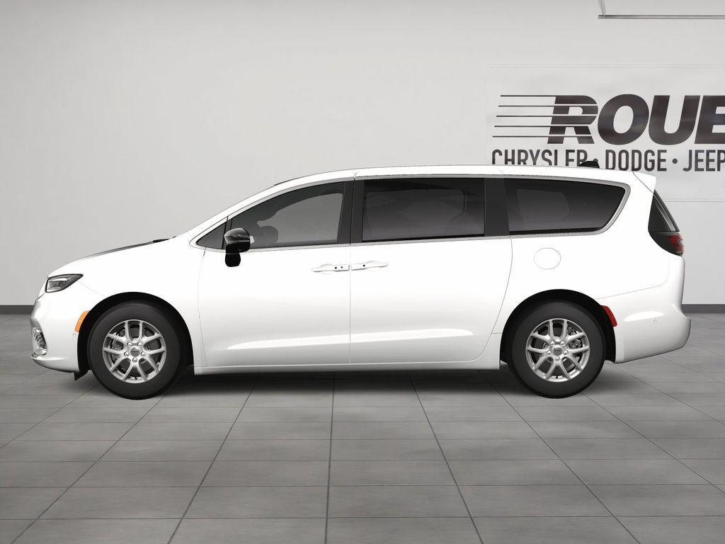 new 2025 Chrysler Pacifica car, priced at $45,725