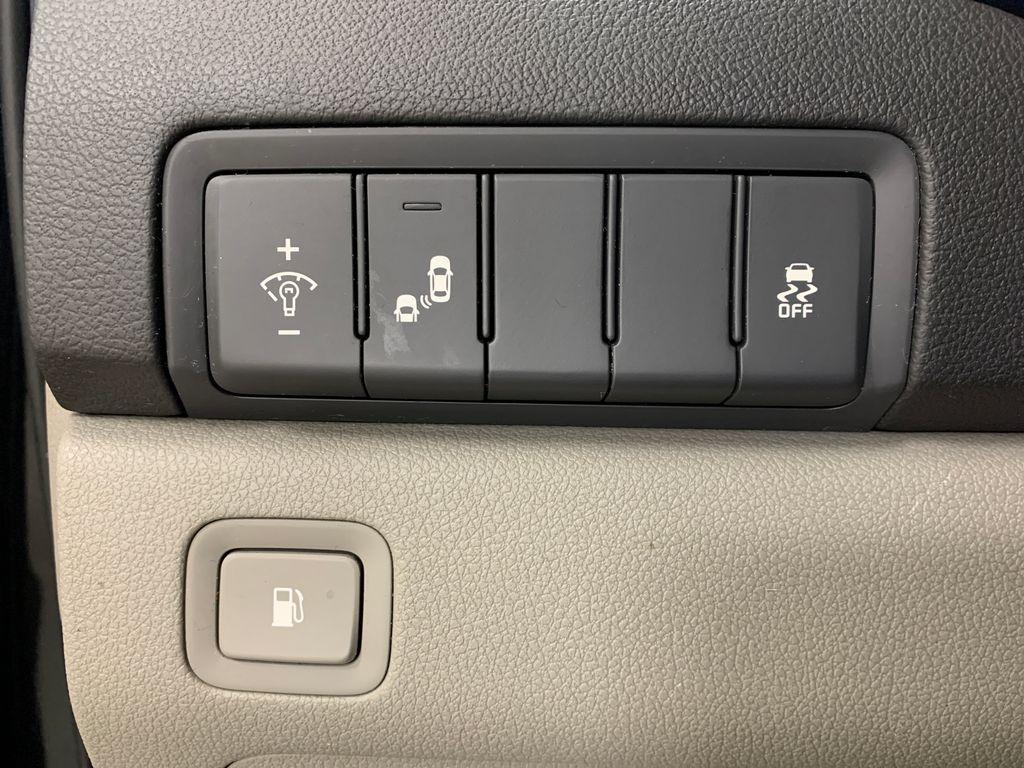 used 2016 Kia Sedona car, priced at $10,117