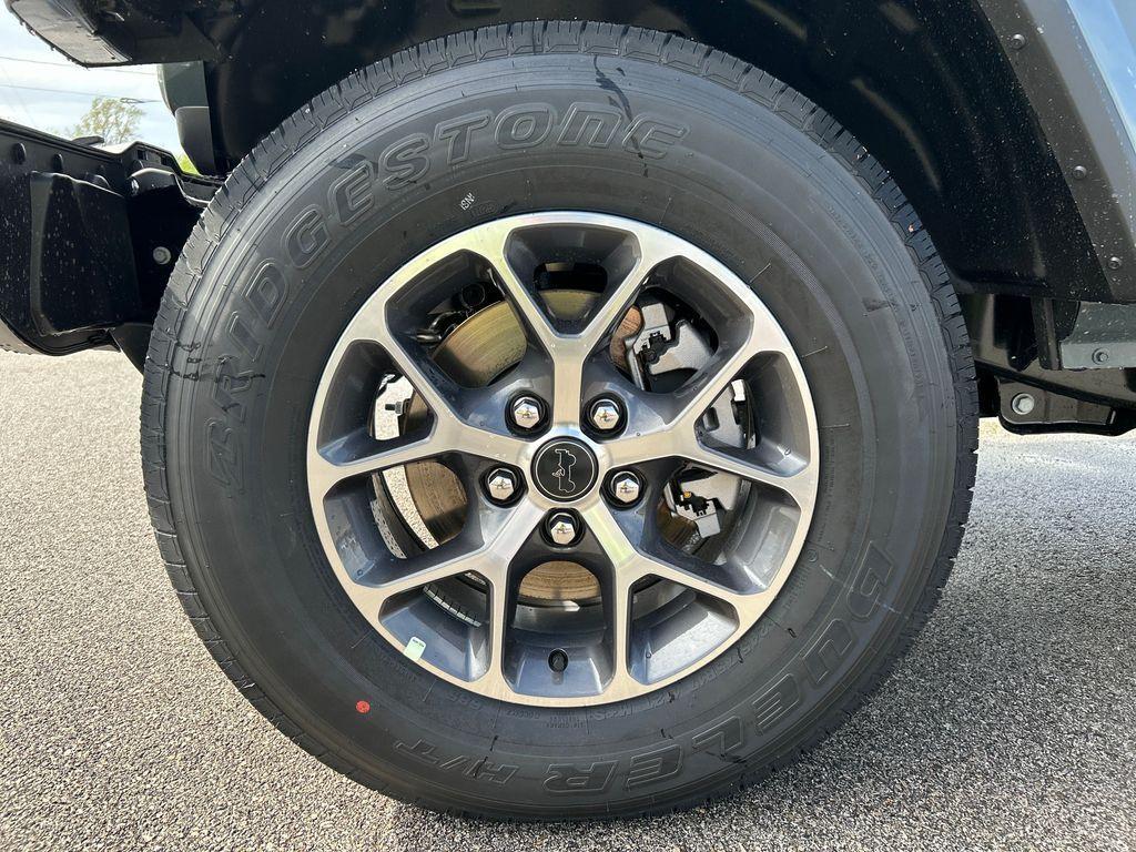 new 2025 Jeep Gladiator car, priced at $42,695