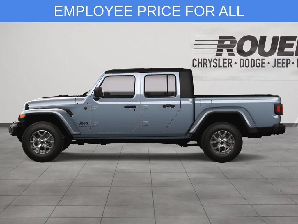 new 2025 Jeep Gladiator car, priced at $45,572