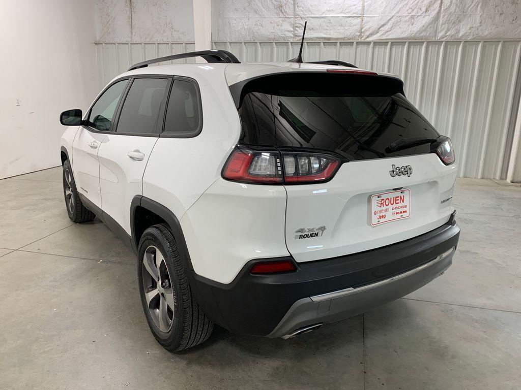 used 2022 Jeep Cherokee car, priced at $28,494
