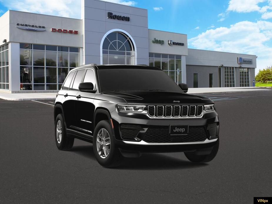 new 2024 Jeep Grand Cherokee car, priced at $40,910