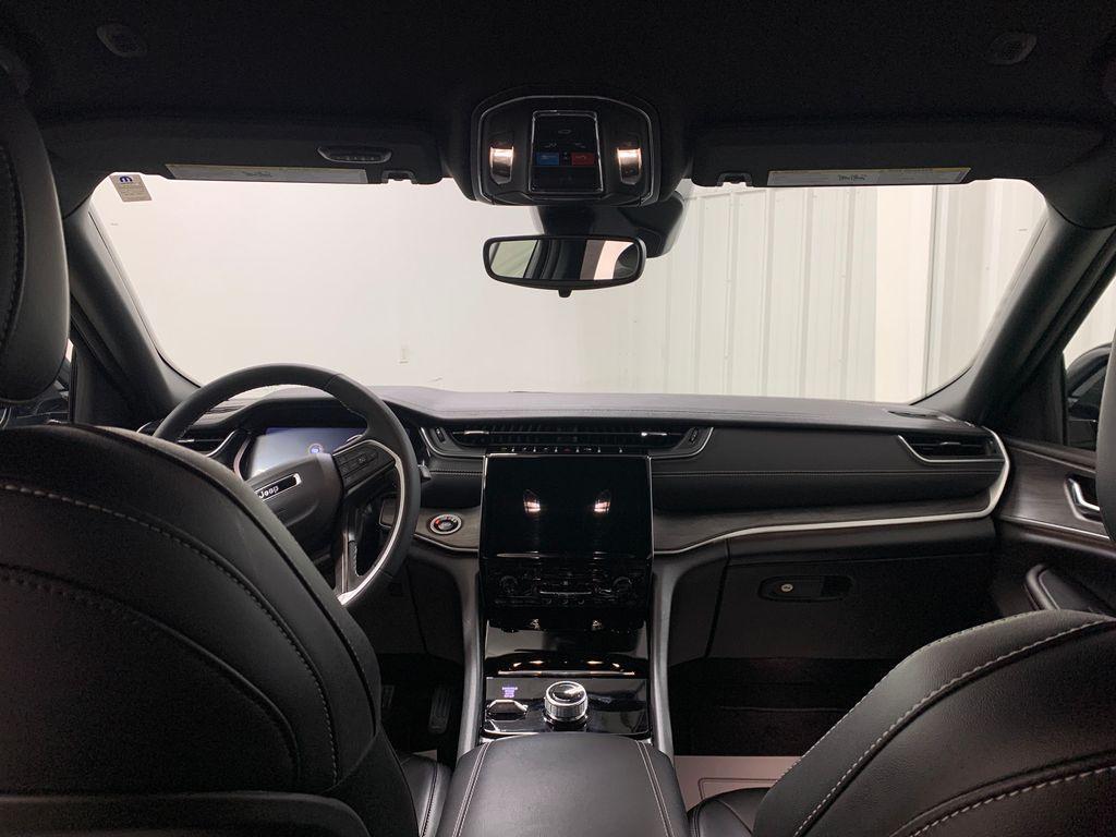 used 2024 Jeep Grand Cherokee car, priced at $40,988