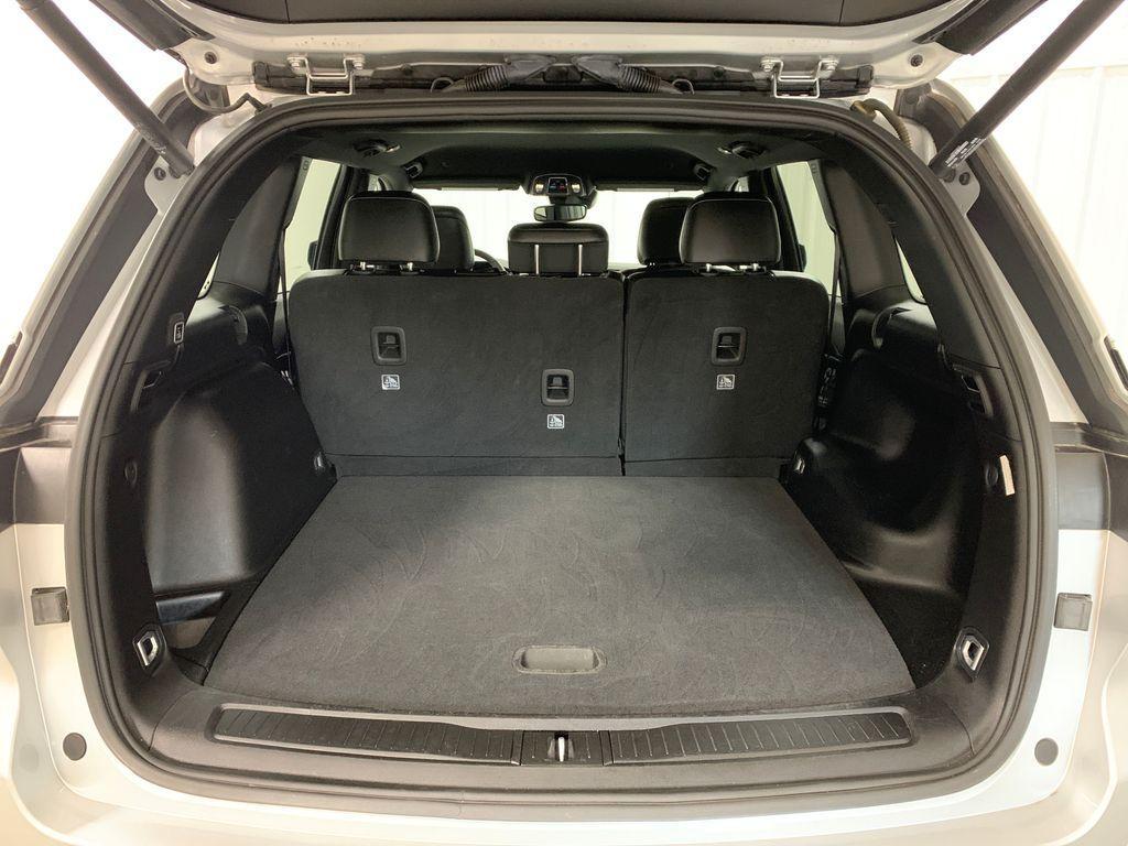 used 2024 Jeep Grand Cherokee car, priced at $38,439