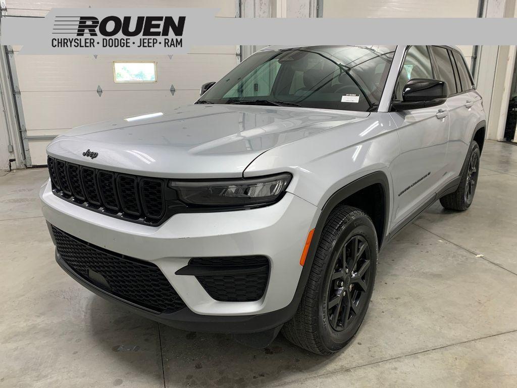 used 2024 Jeep Grand Cherokee car, priced at $38,439