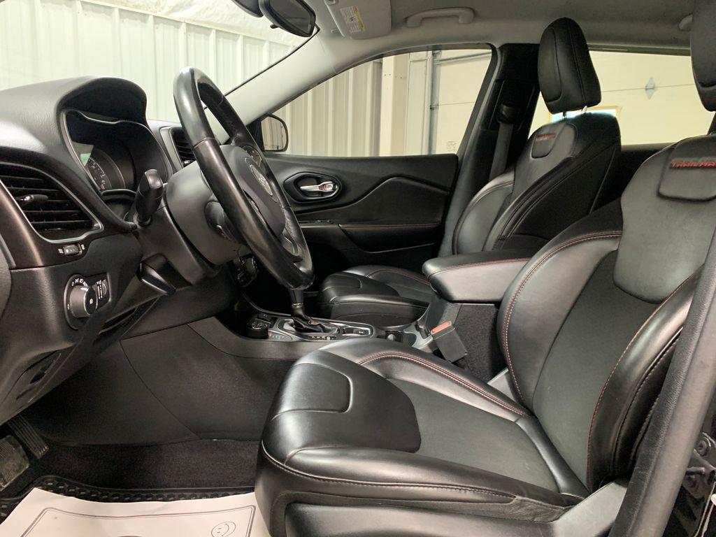 used 2020 Jeep Cherokee car, priced at $21,365