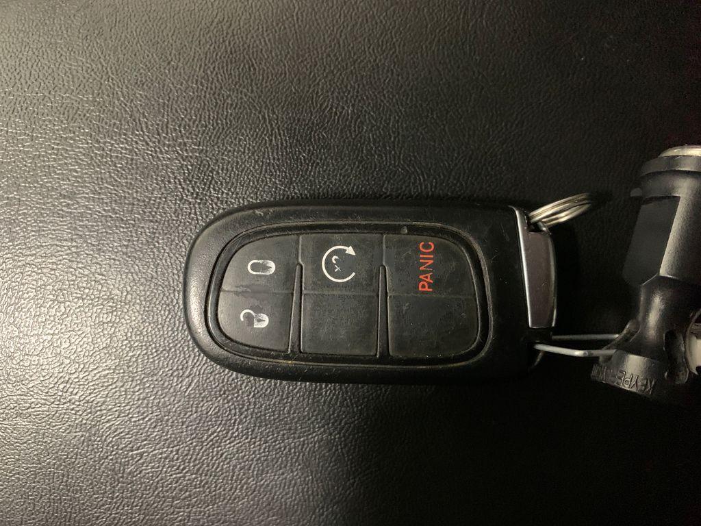used 2020 Jeep Cherokee car, priced at $21,365