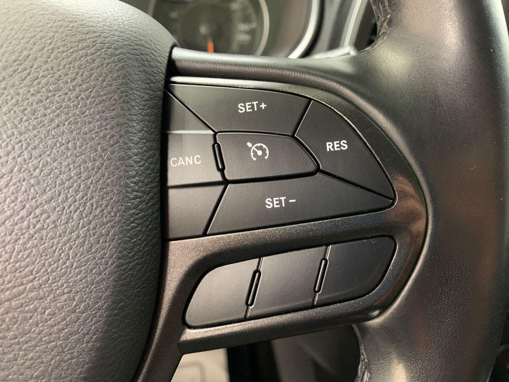 used 2020 Jeep Cherokee car, priced at $21,365
